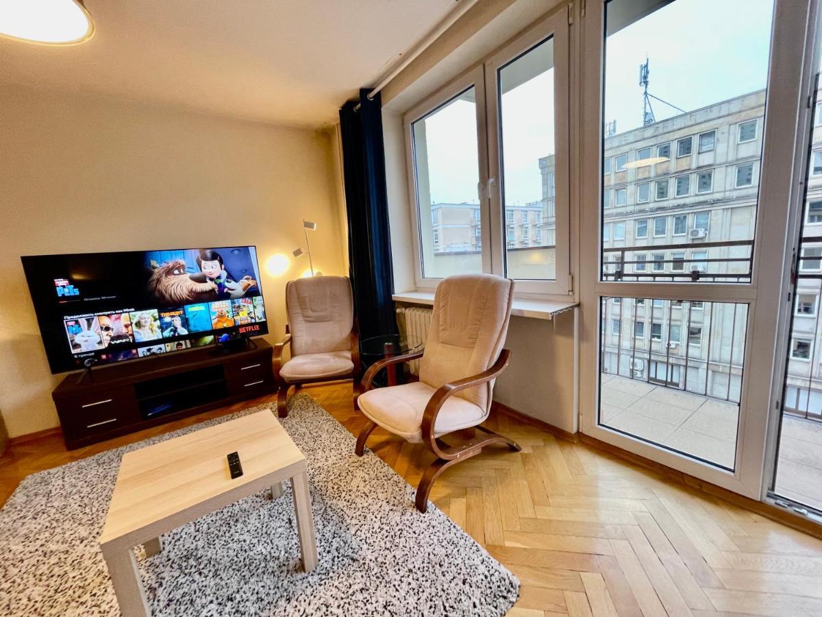 Apartament Raven Metro Fast Wifi 70'Tv Netflix Hbomax Appletv Warszawa Zewnętrze zdjęcie